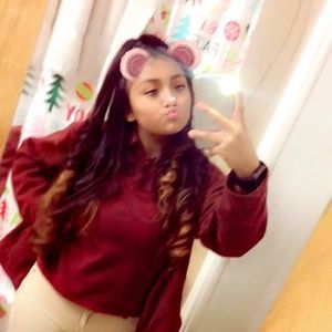 Meet your Posher, Sheila